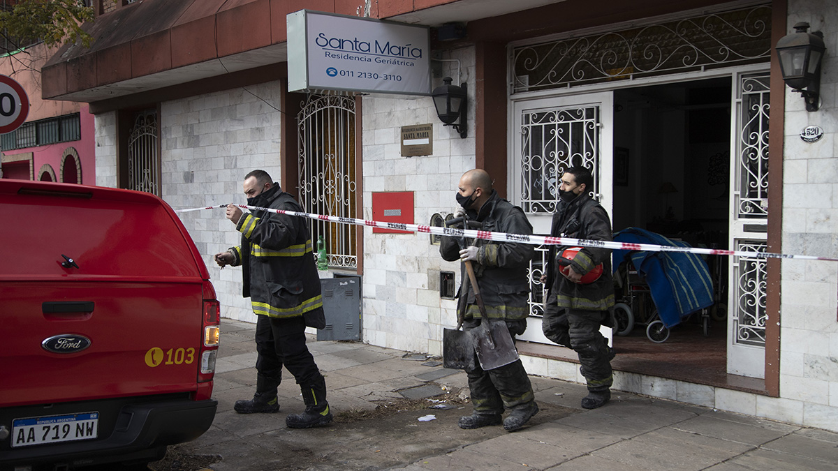 Tragedia en geriátrico porteño incendio dejó dos abuelas muertas El