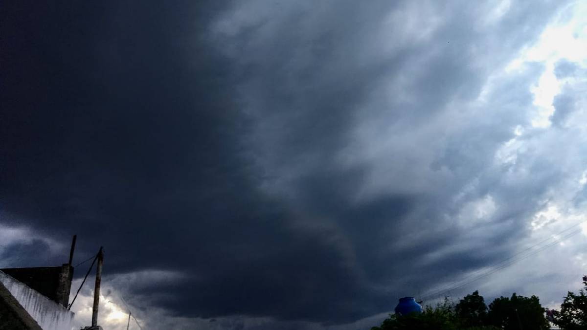 Nubes Pasajeras Oscurecieron Rosario En Las Ultimas Horas De La Tarde El Quid De La Cuestion