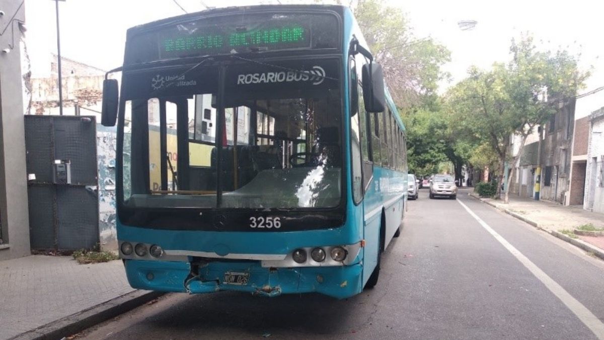 Accidente En Zona Norte Colectivero Embisti Autos Debido A Que Se