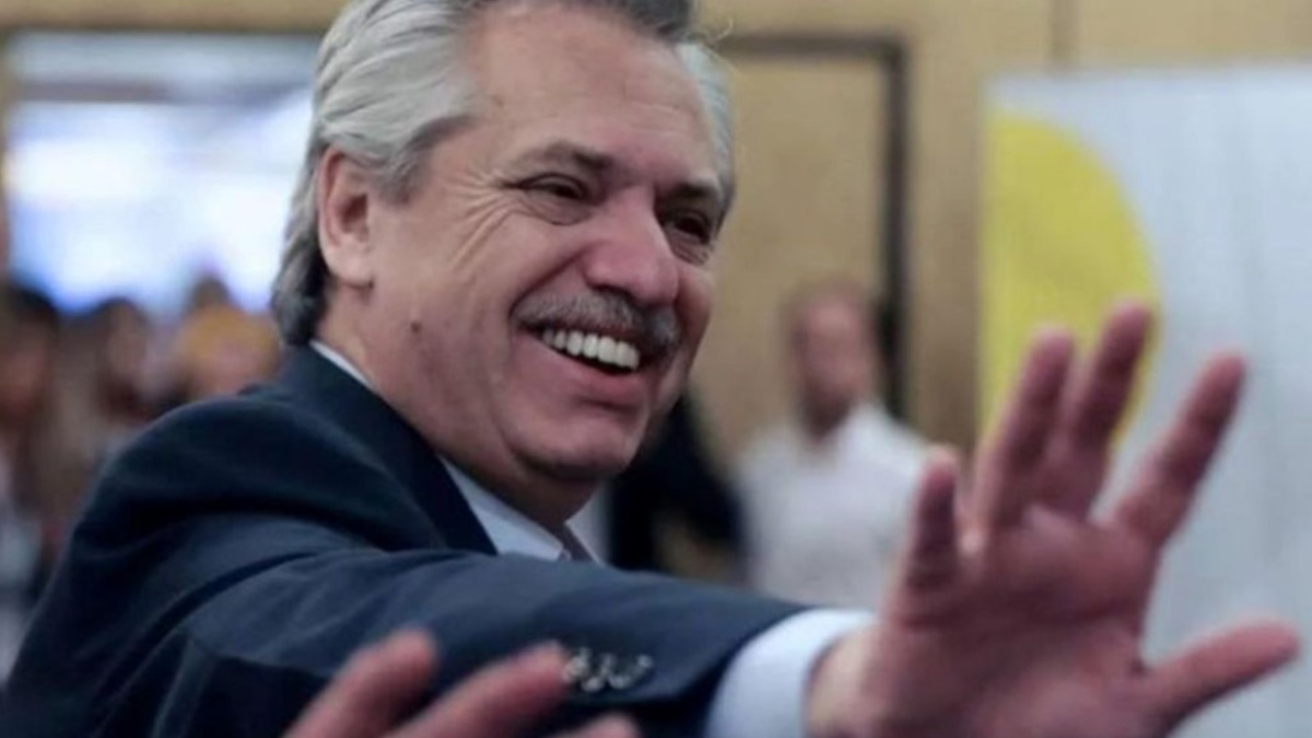 Saludos en las redes sociales al presidente Alberto Fernández en su ...